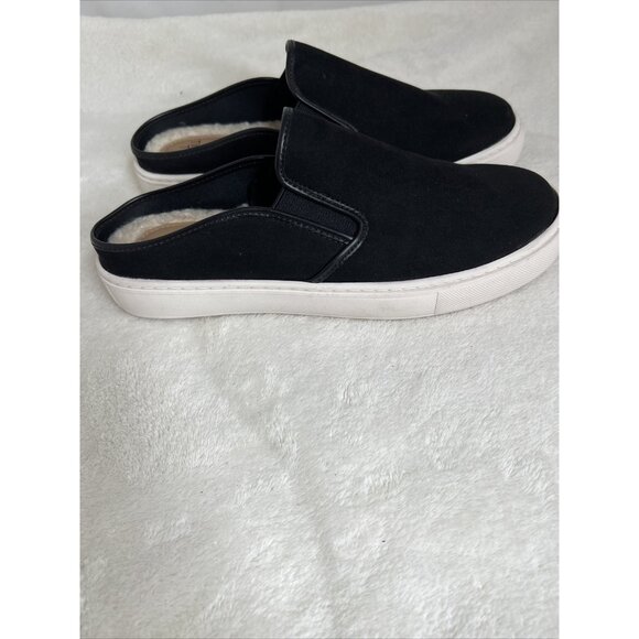 Time And Tru Womens Black Slip-On Shoes Size 7 Memory Foam Sole Comfortable - Picture 2 of 5